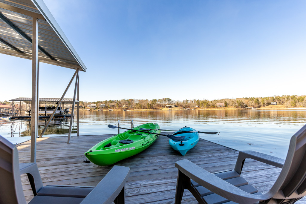 Kayaks on Smith Lake