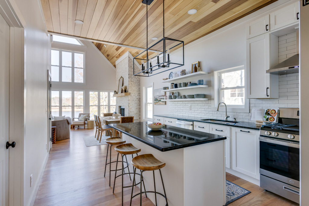Full kitchen with modern finishes